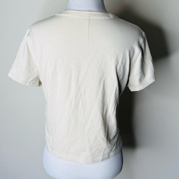 Lululemon Ivory Cropped Short Sleeve Tee - Picture 4 of 5
